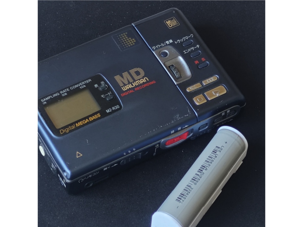 ソニー LIP-12