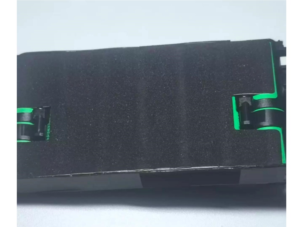 SHARK T2070-4S2P